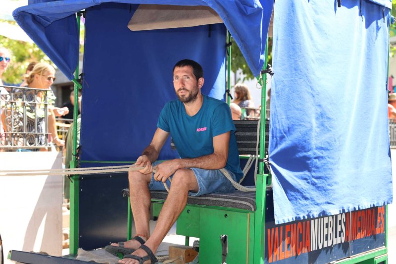 La presentació i l’entrada de la murta aporten l’ambient a l’arranc de les festes de Llíber La presentació i l’entrada de la murta aporten l’ambient a l’arranc de les festes de Llíber